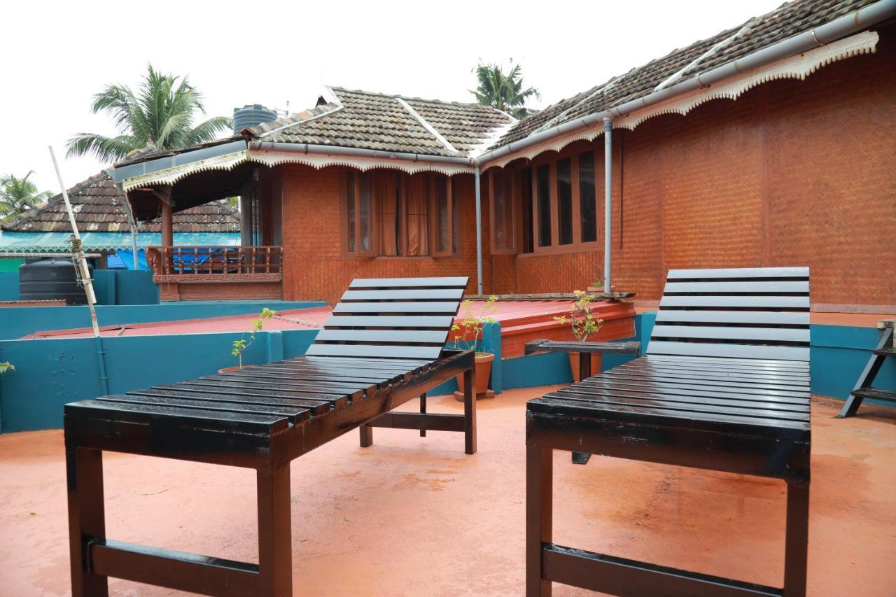 Sajeev Home Stay Cherai Beach Εξωτερικό φωτογραφία